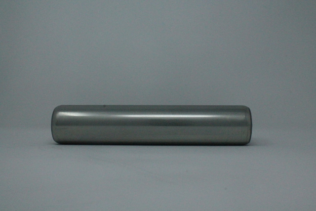 Tragrolle aus Stahl mit Innengewinde 60mmx2,0mm